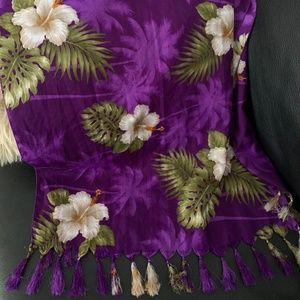 Hawaiian | Purple White Hibiscus